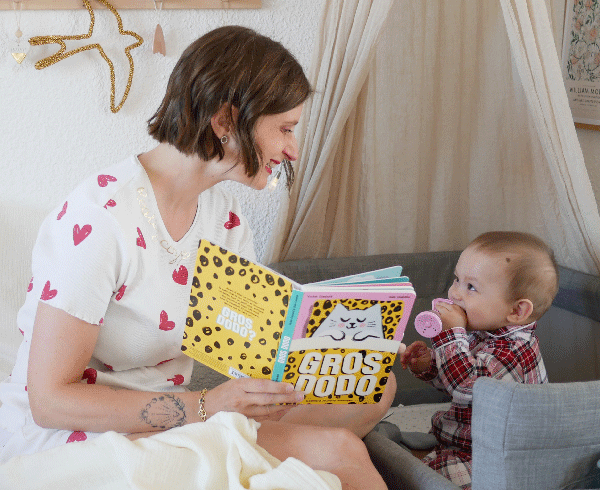 De 0 à 1 an : pourquoi lire des livres avec nos bébés ?